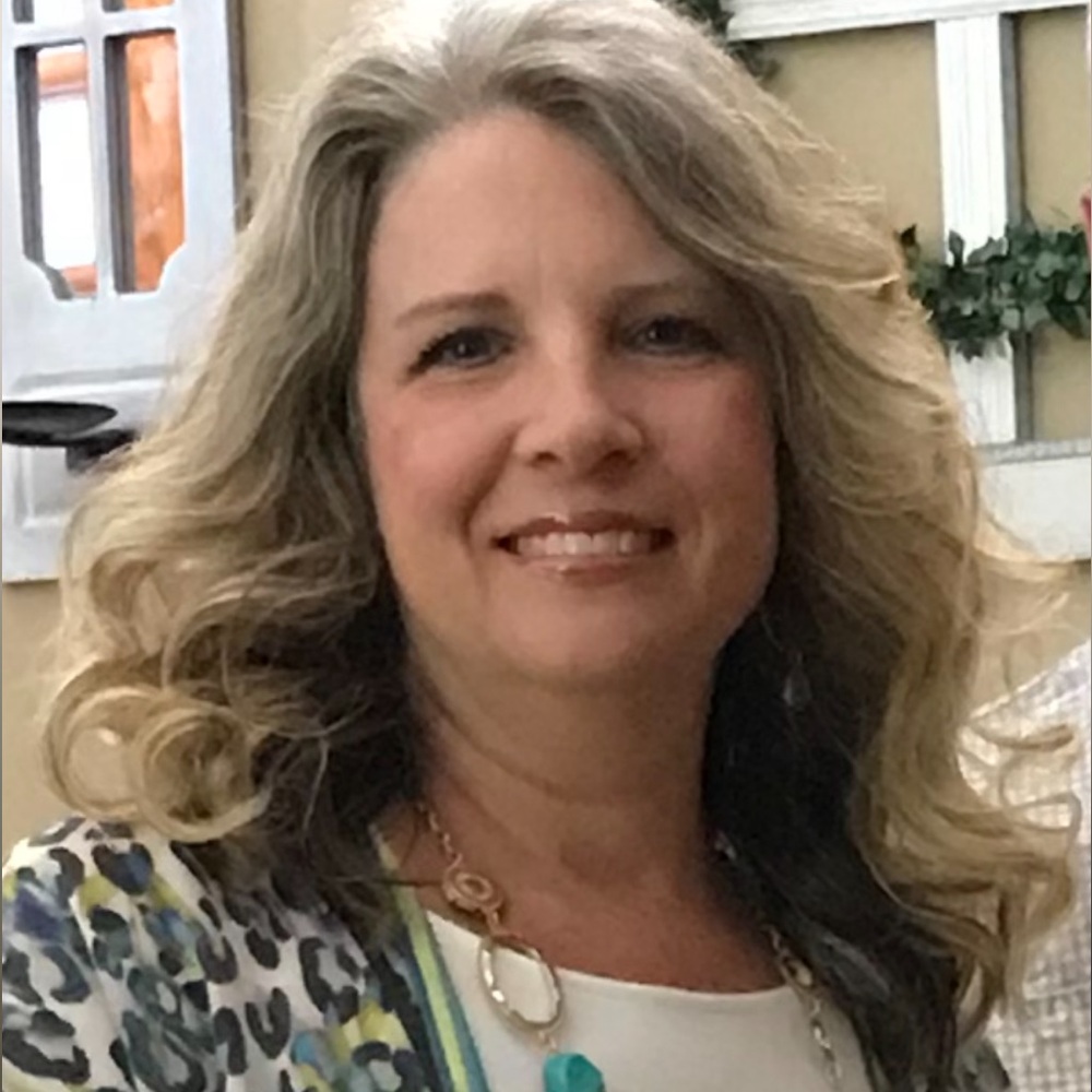 Meet your Posher, Misty